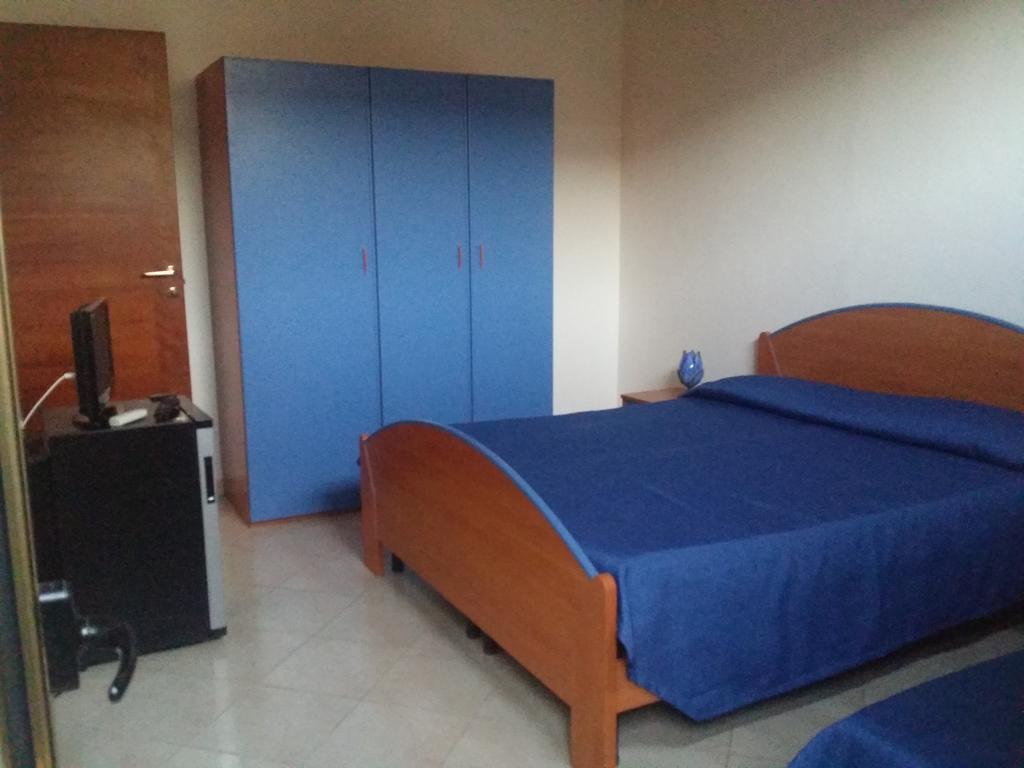 La Rosa Del Deserto Bed & Breakfast Scicli Room photo