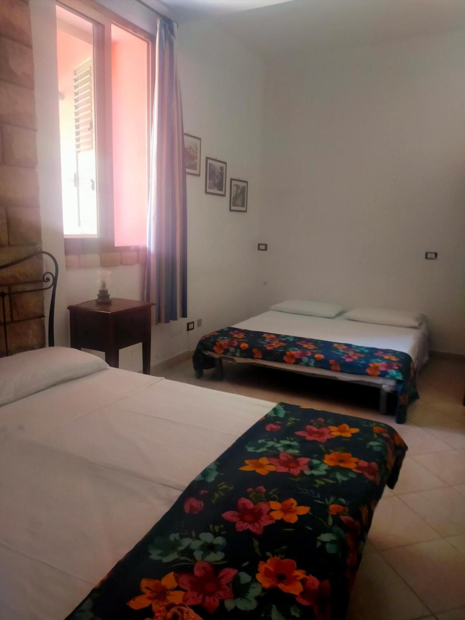 La Rosa Del Deserto Bed & Breakfast Scicli Exterior photo