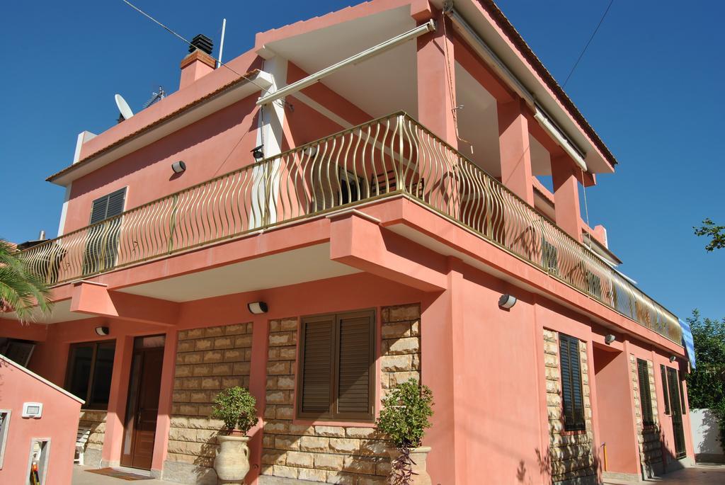 La Rosa Del Deserto Bed & Breakfast Scicli Exterior photo